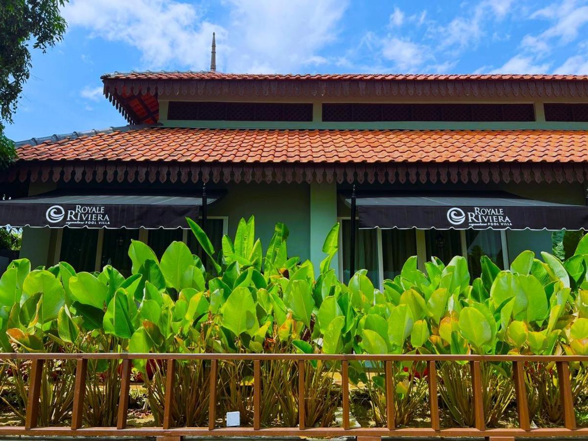 Royale Riviera Resort Private Pool Villas Pantai Cenang  Exterior photo