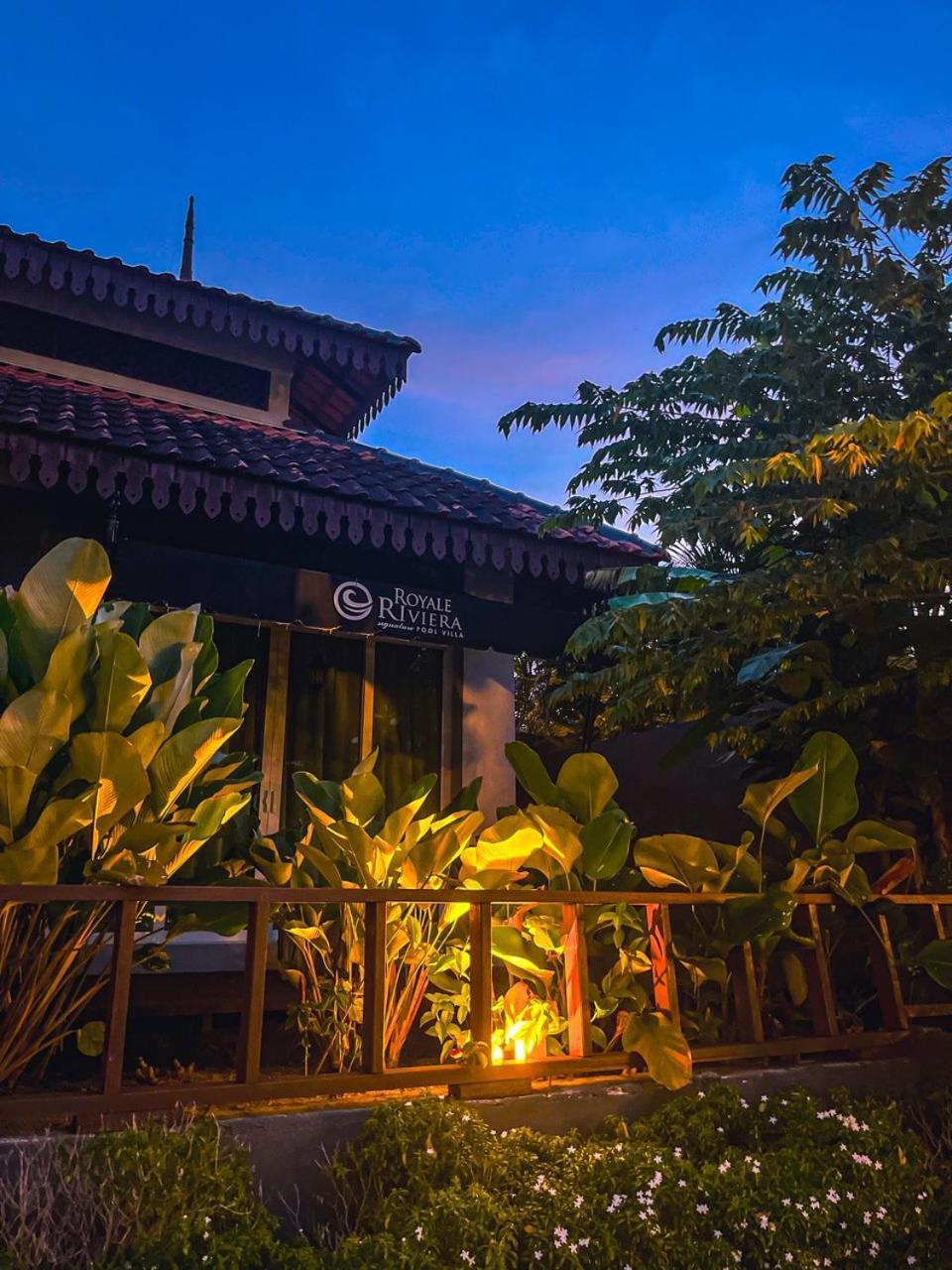 Royale Riviera Resort Private Pool Villas Pantai Cenang  Exterior photo