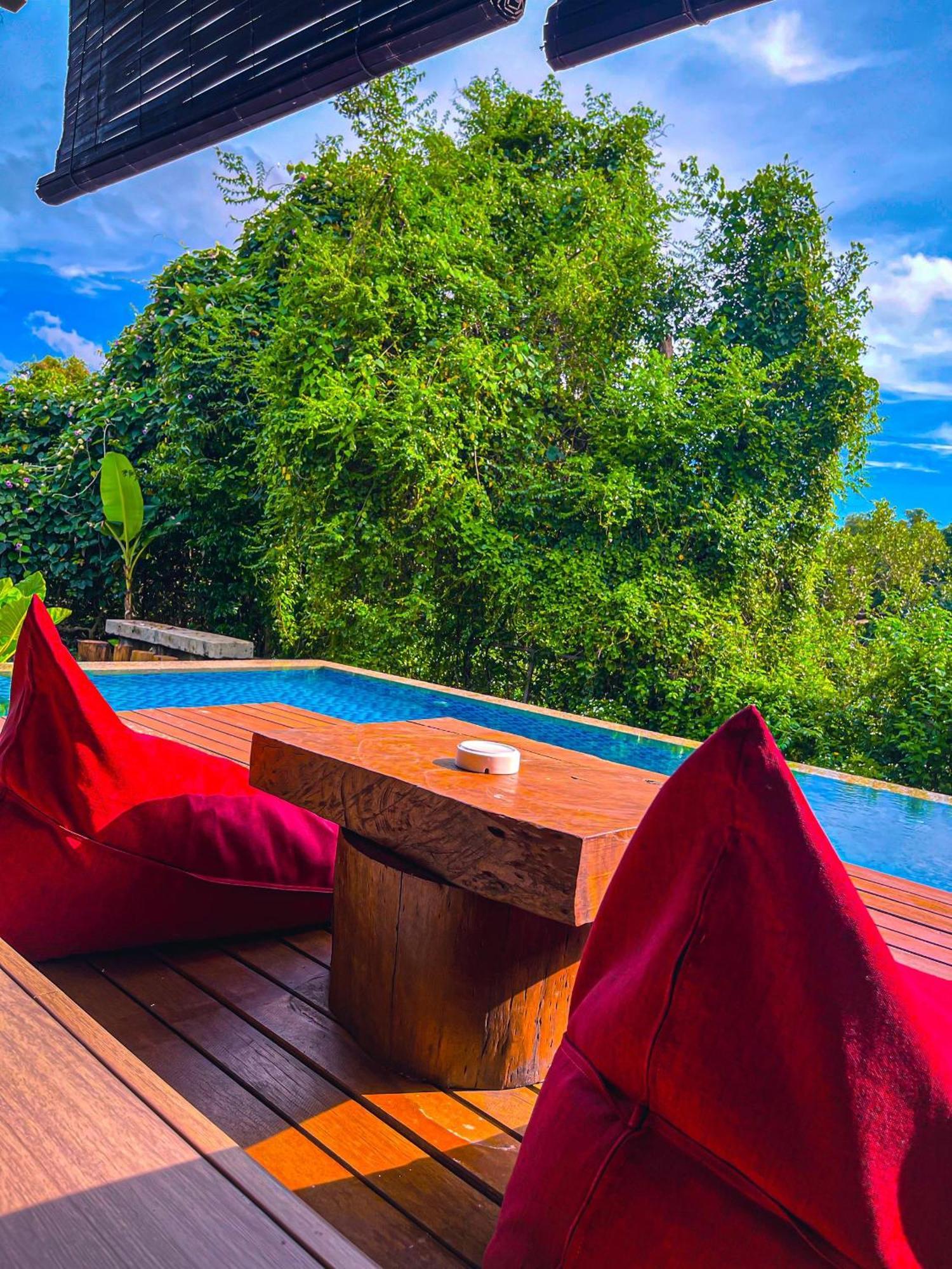 Royale Riviera Resort Private Pool Villas Pantai Cenang  Exterior photo